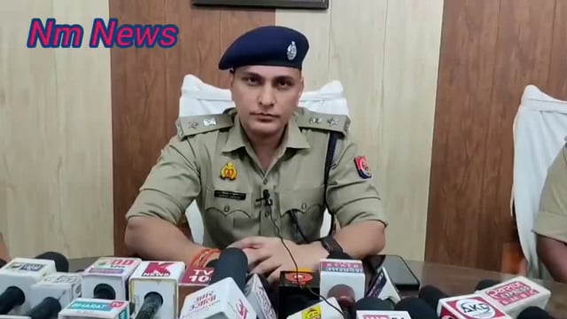 आज दिनाँक20.09.2025 को नवागत पुलिस अधीक्षक प्रतापगढ़ श्री दीपक भूकर द्वारा पुलिस लाइन स्थित सई में प्रेसकॉन्फ्रेंस#115 