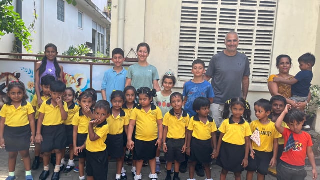 Sri Lanka Family Volunteering