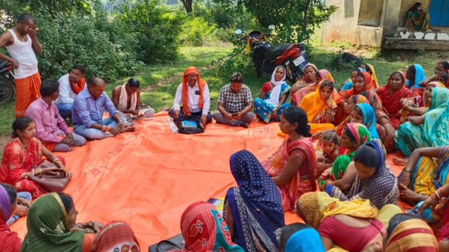 आदिवासी समाज की समस्याओं के समाधान हेतु आदि सेवा केंद्र की जा रही है स्थापना