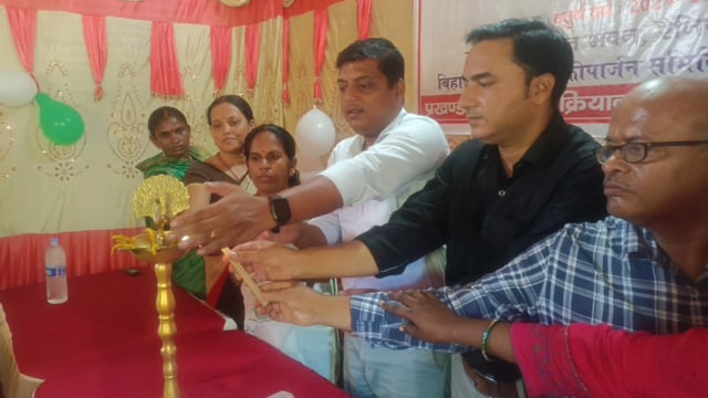 मंदार संकुल संघ जोगडीहा में वार्षिक योजनाओं पर विस्तार पूर्वक चर्चा एवं समीक्षा बैठक आयोजित