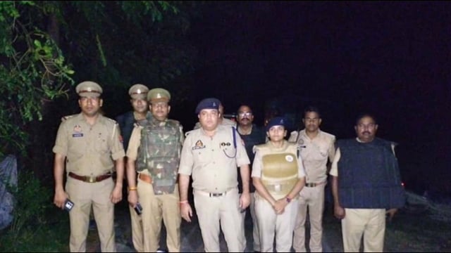 Bahraich.. बहराइच पुलिस की चोरों से मुठभेड़ पुलिस की जवाबी कार्रवाई में एक अभियुक्त के पैर में लगी गोली