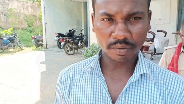 थाना अध्यक्ष की बड़ी कार्रवाई, अवैध बालू लदे ट्रैक्टर के साथ चालक गिरफ्तार मचा हड़कंप 