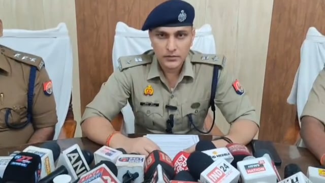 पांच करोड़ की नशीला पदार्थ एमडी के साथ दो गिरफ्तार


पुलिस अधीक्षक दीपक भूकर की बाइट