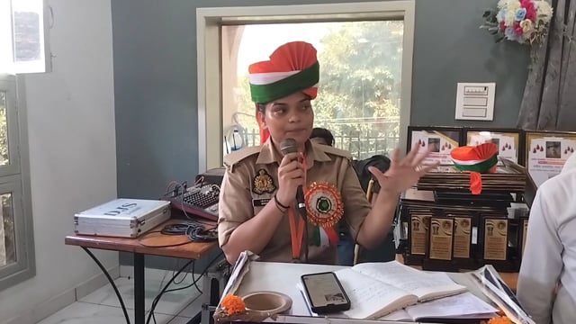 UPPolice की अफसाना ने शाहजहाँपुर में शहीदे आजम भगत सिंह की जयंती पर आयोजित कार्यक्रम में भरा जोश , आयोजको ने किया सम्मान