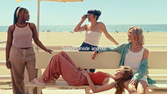 UNIQLO — BRA TOP CAMPAIGN