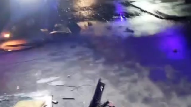 नींद की झपकी के चलते यमुना एक्सप्रेसवे के माइलस्टोन 131 पर हुआ भीषण सड़क हादसा 13 यात्री हुए घायल