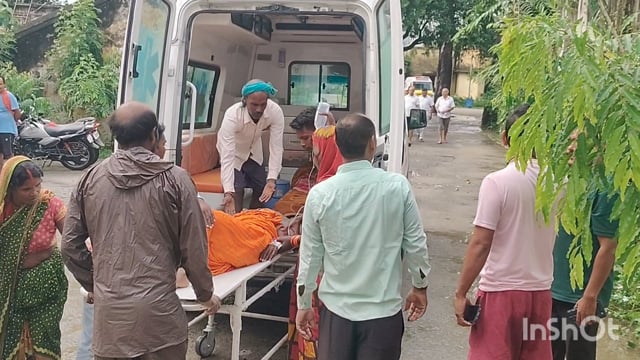 खुले में शौच' की कीमत: शौचालय की कमी ने कराया हादसा, तेज रफ्तार गाड़ी ने 3 महिलाओं को टक्कर मारी