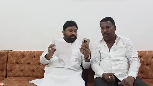 शेतकऱ्यांची थट्टा लावली का,माजी आमदार सुधाकर भालेराव अधिकाऱ्यांना झापले,