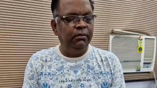 झांसी मेडिकल कॉलेज में स्टाफ ने लाश से हार चुराया परिजनों को रोते-बिलखते देख दो कर्मचारियों ने की वारदात, वार्डबॉय सस्पे