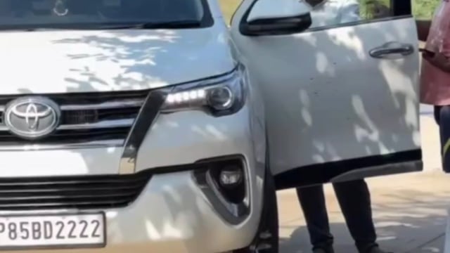 किसान साहब सिंह ने लगाऐ राजस्व निरीक्षक ईश्वर प्रसाद पर भू माफिया के साथ मिली भगत के आरोप