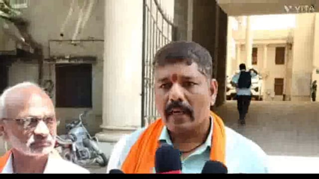 हिंदू संघर्ष समितीच्या वतीने जिल्हाधिकाऱ्यांना पोलीस डिपार्टमेंट च्या ड्युटी कमी करणे 12 ते 14 तासाच्या ड्युटी कमी करण्यासाठी निवेदन देण्यात आले .