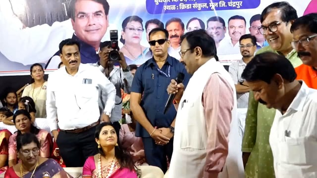 गरिबांच्या चेहऱ्यावरील आनंद हेच माझ्या कामाचे खरे समाधान आहे : आ. मुनगंटीवार