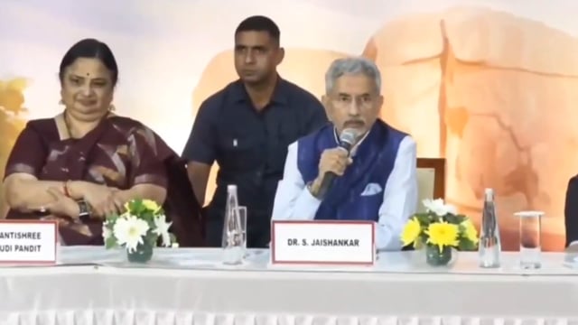 दिल्ली सरकार दीपावली पर ग्रीन पटाखों की अनुमति के लिए सुप्रीम कोर्ट से करेगी अनुरोध

नई#politics