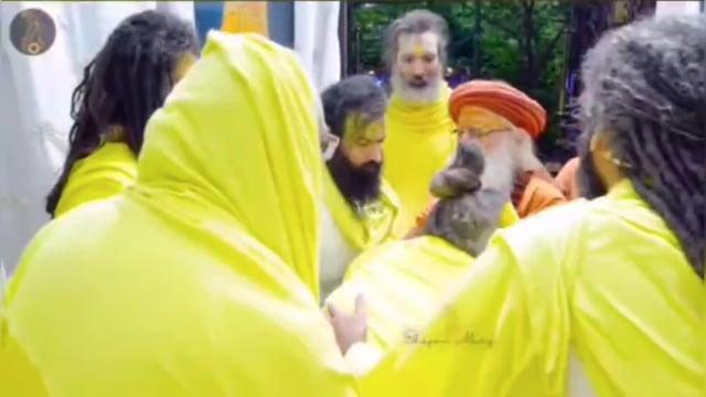 महामंडलेश्वर कार्षिणी गुरु शरणानंद महाराज मिलने पहुंचे प्रेमानंद महाराज