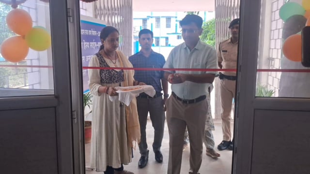 जिला निर्वाचन पदाधिकारी ने सभी कोषांग का फीता काट कर किया शुभारंभ
