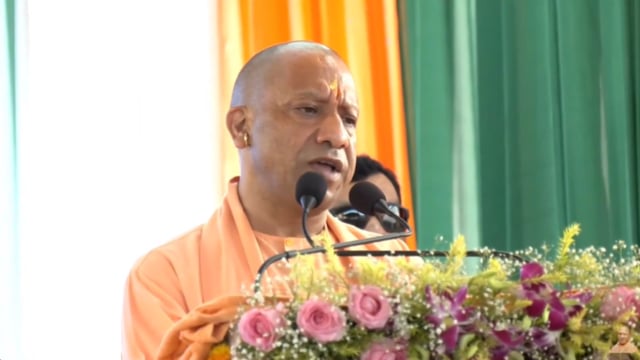 प्रधानमंत्री नरेंद्र मोदी ने काशी में 'काशी तमिल संगमम्' के कार्यक्रम को आगे बढ़ाया

वाराणसी - प्रधानमंत्री नरेंद्र मोदी ने काशी में आयोजित#politics