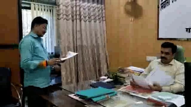 वाळु माफीयावर कठोर कारवाई ची वेळ योगाजी कुडवे 