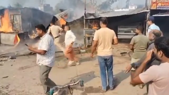 मझौलिया में सिलेंडर ब्लास्ट से भयानक अग्निकांड, छह दुकानें खाक