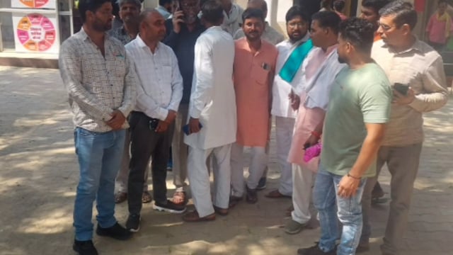 MANT- सुरीर थाने में नवागत थानाधक्ष,अजय कुमार सिंह,का संयुक्त किसान मोर्चा ने किया भव्य स्वागत, की बैठक समीक्षा,,