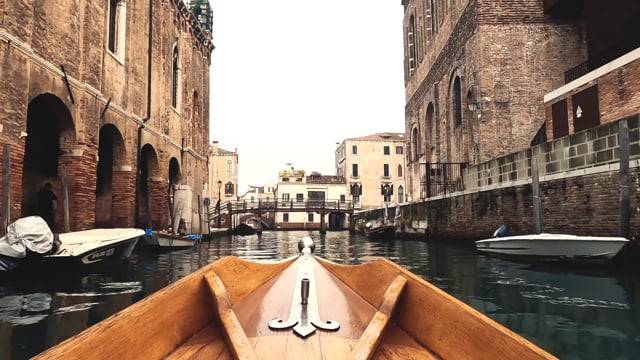 4K Gondola Experience - Venice - Italy