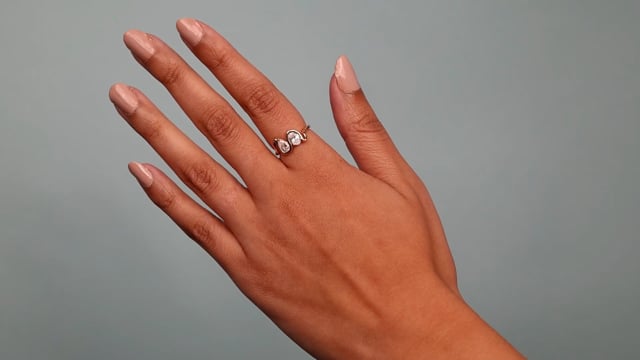 Ivy Diamond Toi et Moi Ring - Video