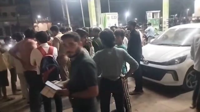 पेट्रोल पंप सेल्समैन पर कर चालक ने तानी पिस्टल पुलिस सीसीटीवी कैमरा की मदद से शिनाख्त के प्रयास में लगी