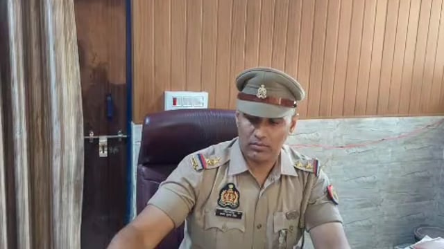 मांट,--थाना सुरीर पुलिस ने त्यौहारो के मद्देनजर की सघ न  चेकिंग,,