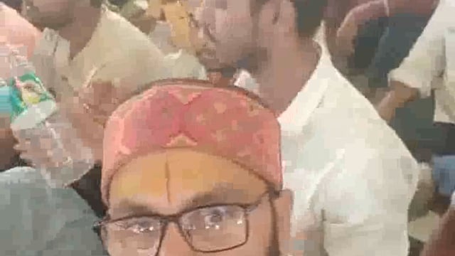 *श्रृंगवेरपुर धाम प्रानूपुर में राजन जी महाराज के मुखार बिंदुओं से राम कथा का श्रवण करने आए श्रद्धालु#latest_news*