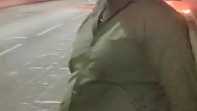 साबरियों से भरी चलती बस में लगी आग मची अफरा तफरी