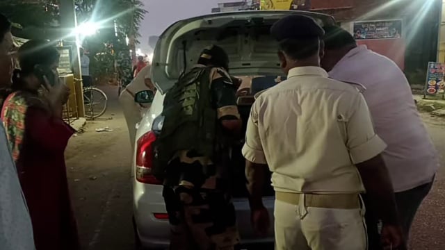 विधानसभा चुनाव शांतिपूर्ण संपन्न कराने को लेकर एफ एस टी टीम एवं एस एस टीम लगातार रख रही है नजर