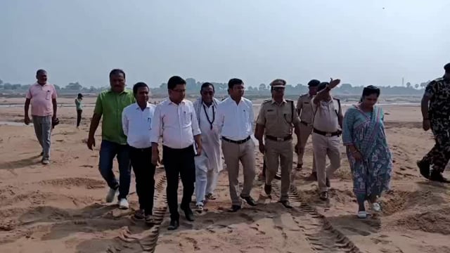 जिला पदाधिकारी ने विभिन्न छठ घाटों का किया निरीक्षण; दिए आवश्यक दिशा निर्देश