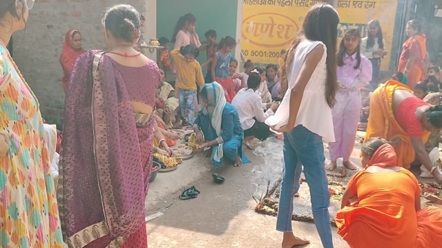 भक्ति और भाईचारे में डूबा बगहा — गोवर्धन पूजा संग भैया दूज का दोहरा उल्लास 