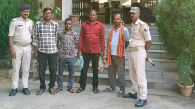 सिरदला पुलिस ने फरार चल रहे चार वारंटी को किया गिरफ्तार भेजा न्यायालय