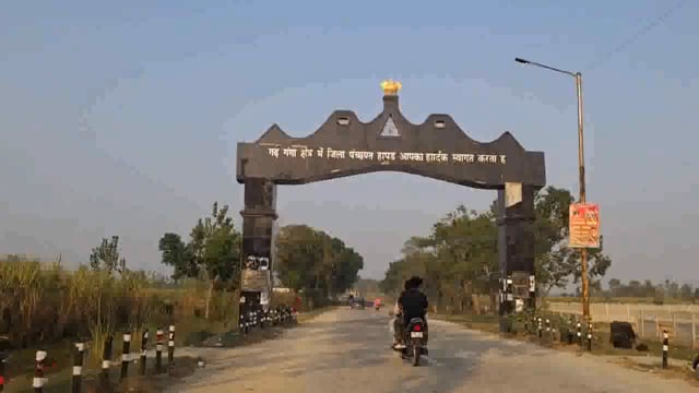 गढ़मुक्तेश्वर में लगने वाले गंगा कार्तिक मेले का आवाज हो चुका है श्रद्धालुओं का आगमन शुरू हो गया है