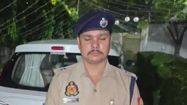 एसओजी टीम नगर व थाना लालकुर्ती पुलिस द्वारा हत्या की घटना का खुलासा करते हुए 02 अभियुक्तों की गिरफ्तारी के संबंध में पुलिस अधीक्षक नगर मेरठ की बाइट।