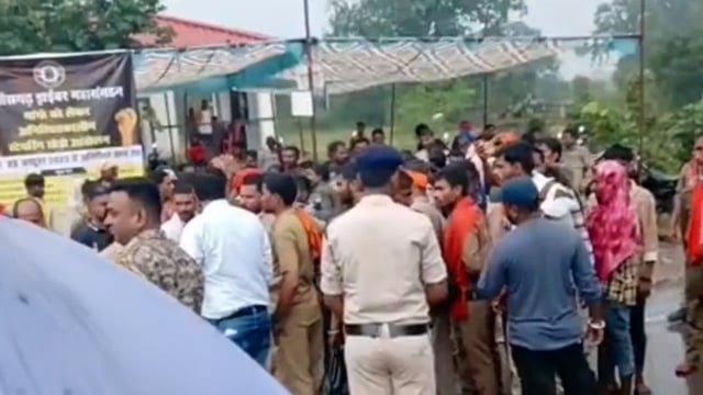 फिरायला निघालेल्या गोमेवाडीतील मित्रांचा दुर्दैवी शेवट — अमरावतीत भीषण अपघातात दोन ठार