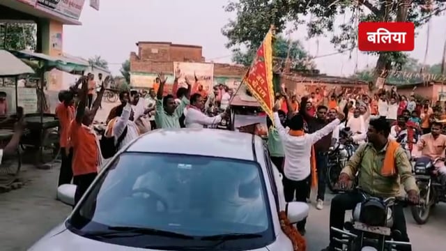 छितौनी स्थित छितेश्वर नाथ मंदिर परिसर में आयोजित श्री विष्णु महायज्ञ की तैयारी का SP नेता नीरज सिंह गुड्डू ने लिया जायजा