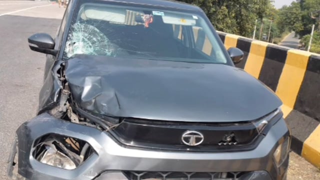 MANT- डिवाइडर की सफाई कर रहे, दो कर्मचारियों की  कार की टक्कर से  दर्दनाक मौत,,