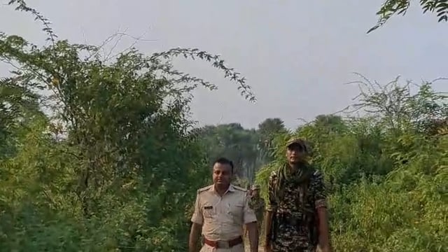 बहुआरा के जंगल में पुलिस ने दो अवैध शराब भट्टी को किया ध्वस्त, तीन लोगों पर प्राथमिकी दर्ज