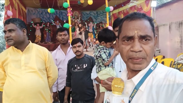 सिरदला प्रखंड के ग्रहौणी गांव में भगवान भास्कर की प्रतिमा स्थापित कर की गई पूजा अर्चना