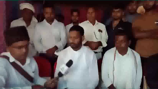 मोकामा के राजद कार्यकर्ता दुलारचंद यादव की हत्या पर एनडीए सरकार को  जंगल राज बता करघेरा:बेलहर वि0 निर्दलीय मिठन यादव