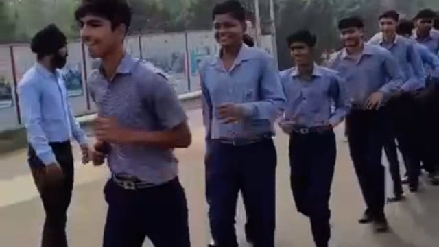 डि मॉन्ट फोर्ट अकैडमी मोड खुर्द बहसूमा में लोह पुरुष सरदार वल्लभभाई पटेल जी की जयंती पर रन फॉर यूनिटी