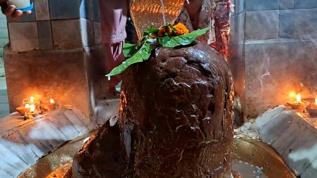 मेरठ सैफपुर फिरोजपुर सिद्ध पीठ श्री शिव मंदिर के भव्य दर्शन।