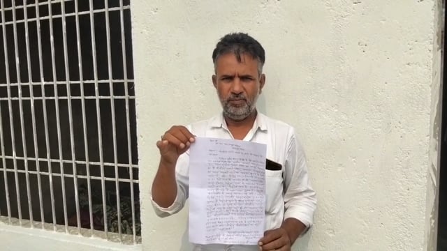 कोल्ड स्टोरेज स्थित पेट्रोल पंप पर खड़ी बोलेरो चोरों ने किया चोरी।