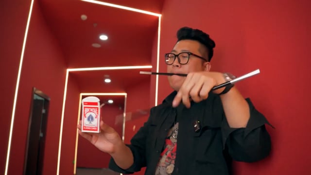 Video ImpossiBox by Bacon Magic and Wang Zhe
