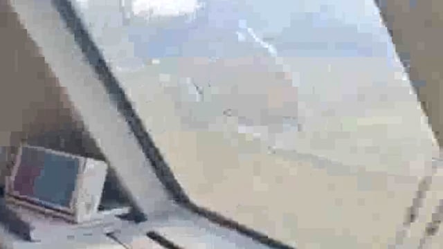 बड़ी खबर !!....
*✳️जम्मू-कश्मीर में ट्रेन की खिड़की तोड़ अंदर घुसी चील, लोको पायलट घायल..!*
१. जम्मू-कश्मीर के अनंतनाग जिले में एक चलती हुई ट्रेन की खिड़की से चील टकरा गई। 
२. टक्कर इतनी जोरदार थी कि चील विंड स्क्रीन तोड़ती हुई सीधे लोको पायलट से जा लगी। 
*उसके साथ ही कांच के कुछ टुकड़े भी लोको पायलट से लगे, जिसकी वजह से वह मामूली रूप से जख्मी हो गया है।*
PTI के मुताबिक अधिकारियों ने बताया कि यह घटना बारामूला- बनिहाल ट्रेन में बिजबेहरा और अनंतनाग रेलवे स्टेशनों के बीच हुई।