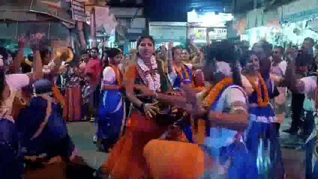 आनंद मय हुआ कोलकाता का नवदीप धाम