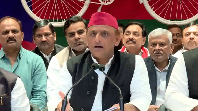 ➡️........देश के प्रधानमंत्री ने कहा है कि जो भी षडयंत्र के पीछे है उसपर कार्रवाई होगी, तो हमें पूरा भरोसा है कि प्रधानमंत्री और सरकार कार्रवाई करेगी। आजादी के प्रतीक की जगह इतनी बड़ी घटना होना निंदनीय है।