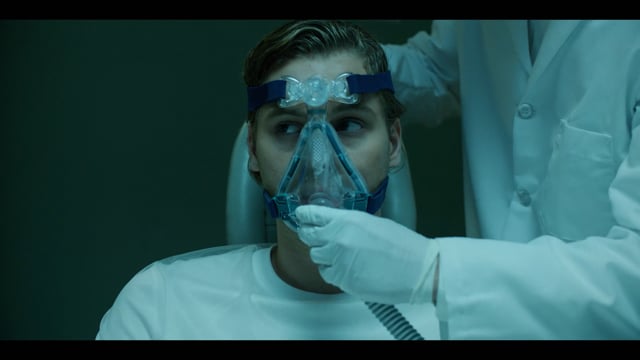 5 Seconds of Summer 'Teeth' MV