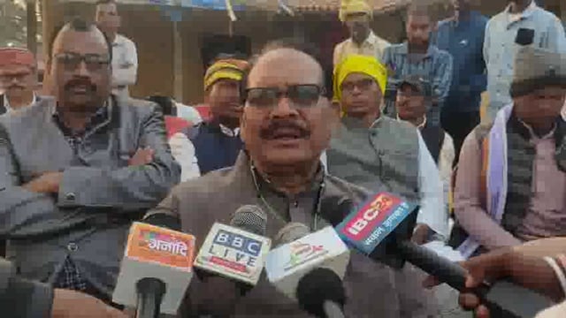  पूर्व विधायक व मंत्री डॉ.प्रेमसाय सिंह  टेकाम  ने विधायक शकुंतला सिंह पोर्ते के जाती प्रमाण पत्र को बताया फर्जी।